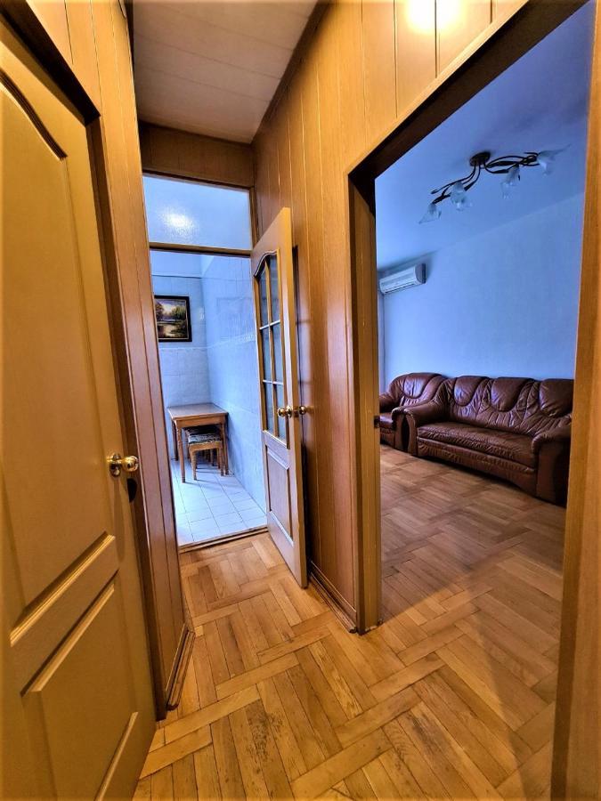 צ'רנוביץ 82-Avenue Apartment מראה חיצוני תמונה
